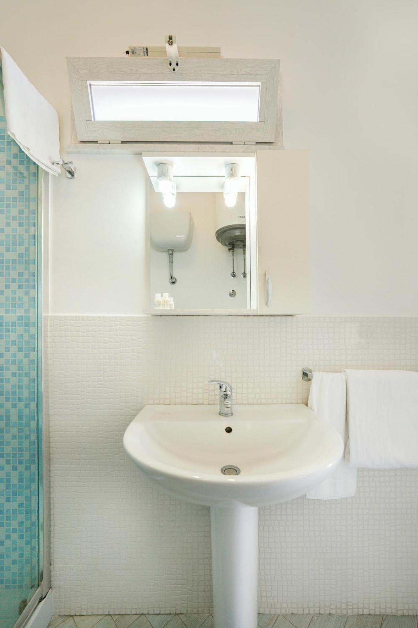 Da Letizia Casa Vacanze A Procida Extérieur photo