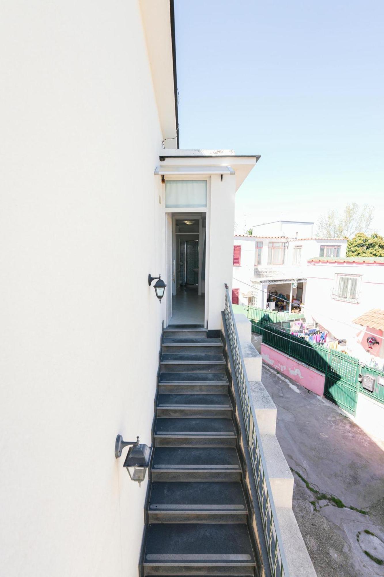 Da Letizia Casa Vacanze A Procida Extérieur photo