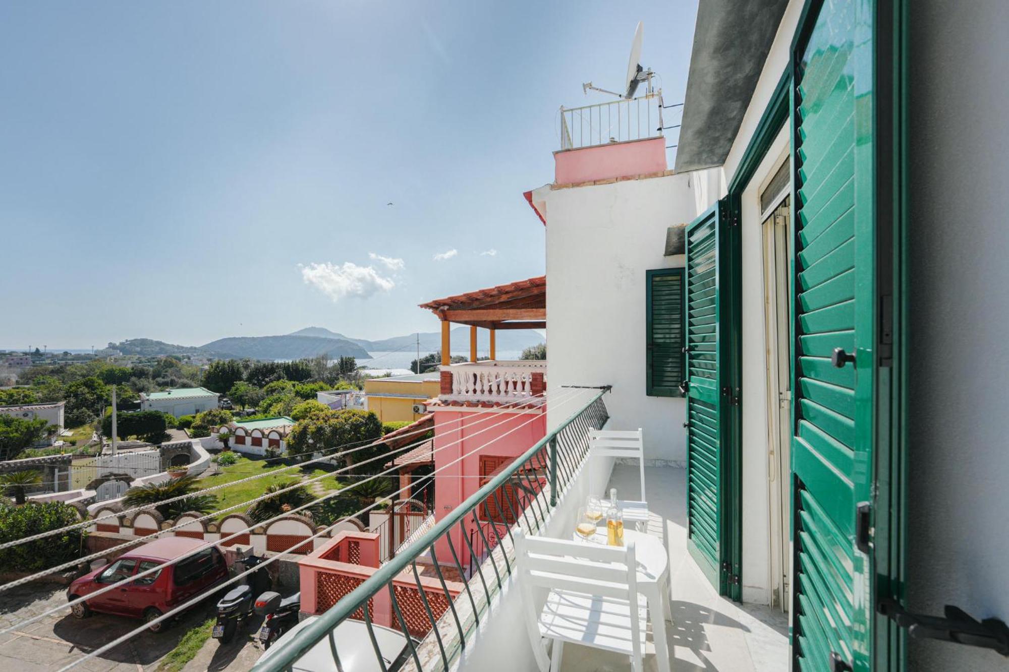 Da Letizia Casa Vacanze A Procida Extérieur photo